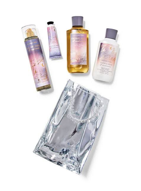 Snowflakes & Cashmere Gift Box Set