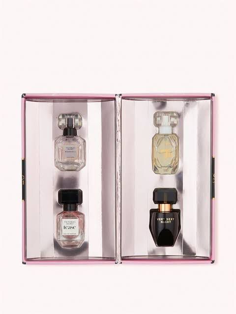 Mini Eau De Perfume 4-Piece Gift Set